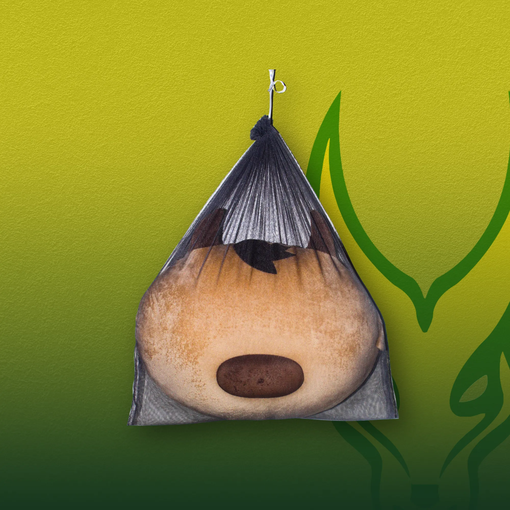 Tamtam Plush Pillow with Tulle Bag